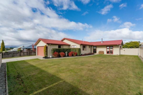 Alpine Scenery - Wanaka Holiday Home